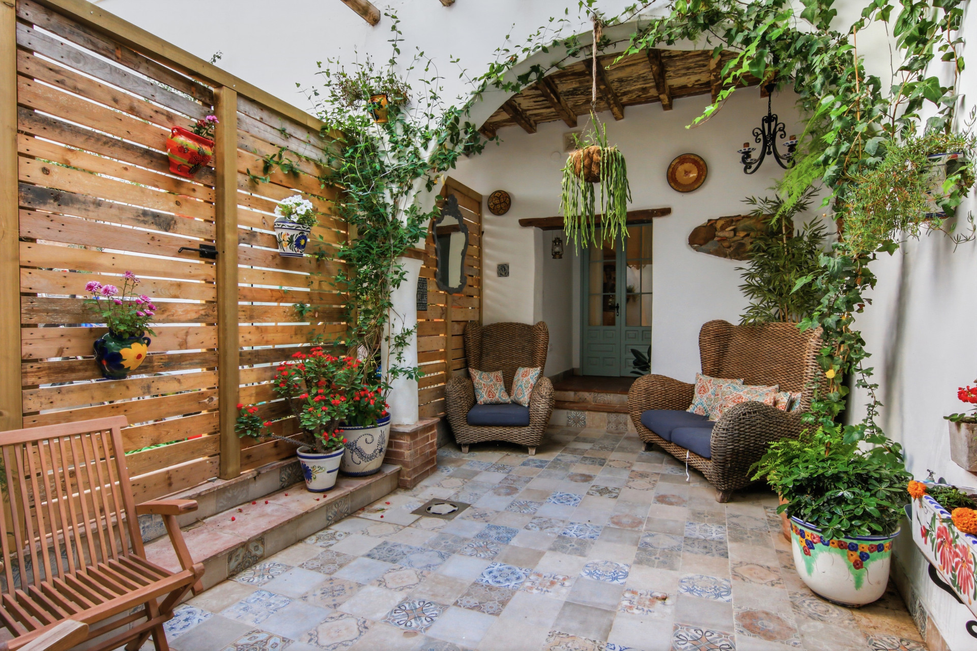 4 Bedroom Townhouse in Estepona - Photo 9