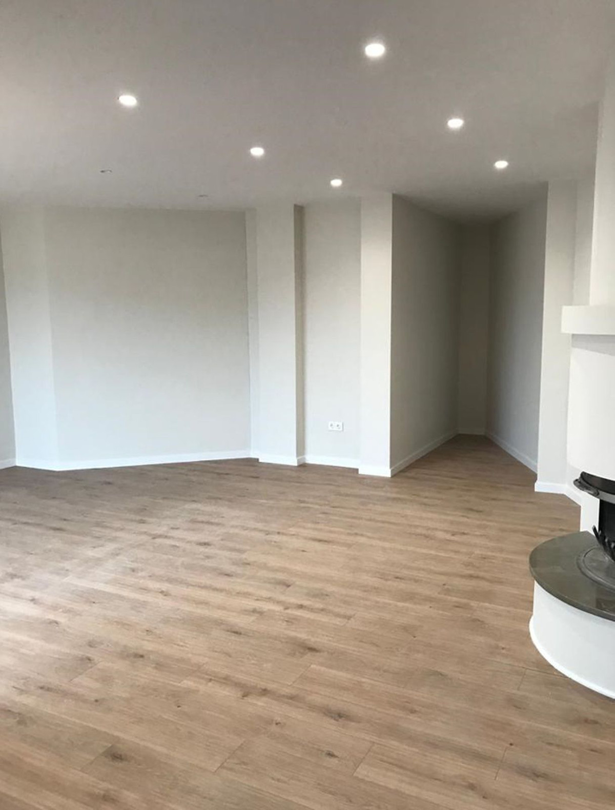 4 Bedroom Penthouse in San Pedro de Alcántara - Photo 38