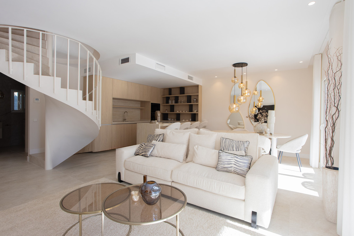 Apartamento com 4 quartos com piscina em Málaga, Espanha – Foto 6
