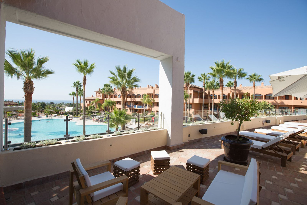 1 Bedroom Apartment in Estepona - Foto 17
