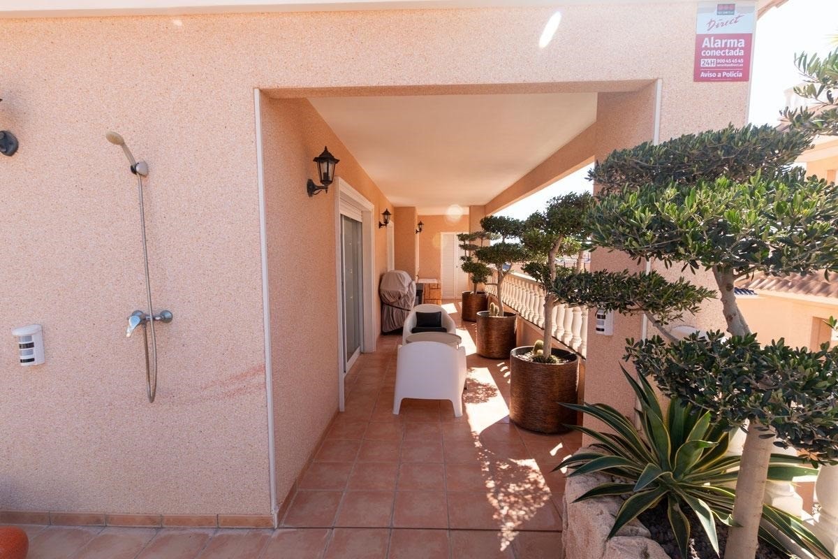 Apartamento com 3 quartos com piscina em Alicante, Espanha – Foto 22