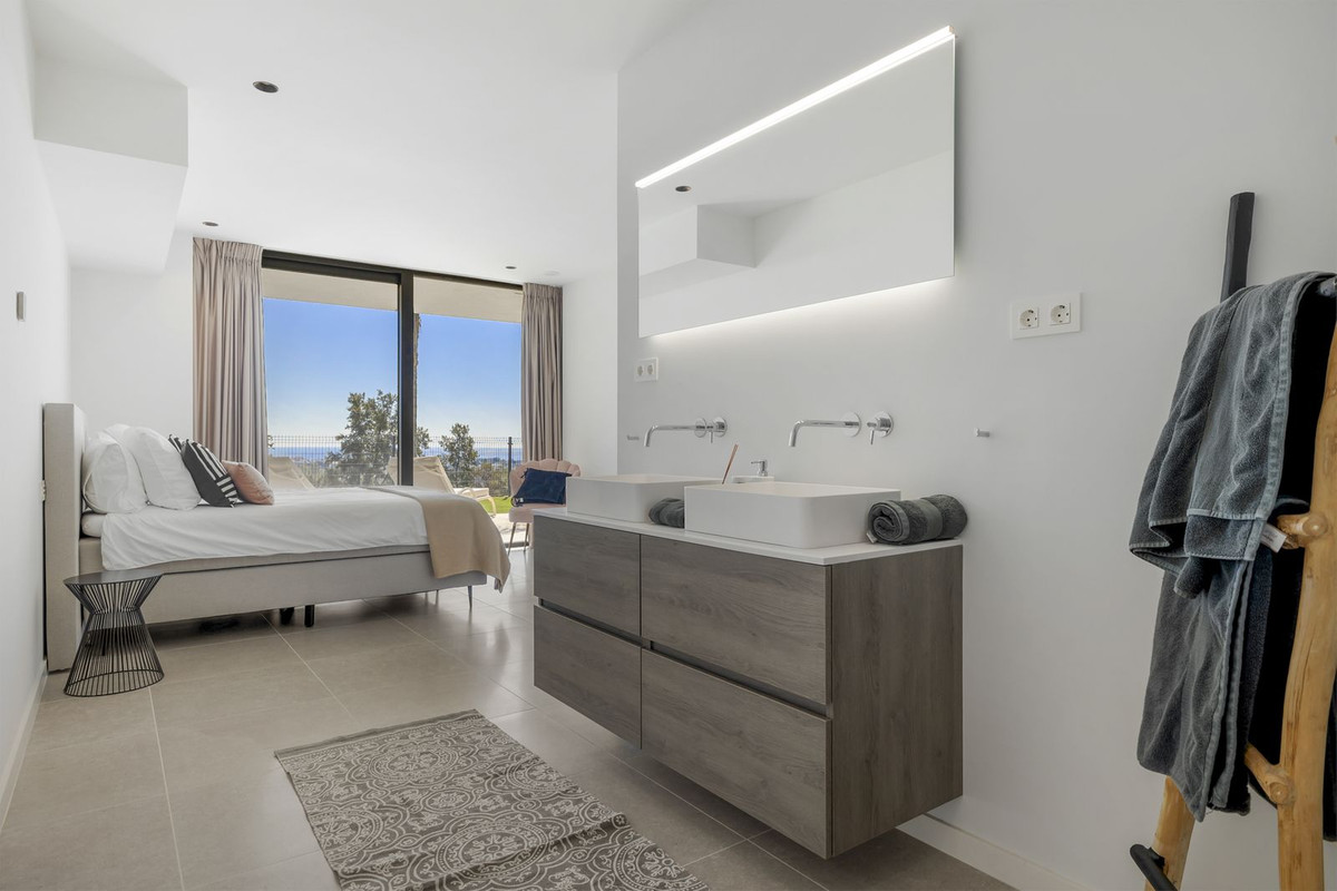 5 Bedroom Villa in Benahavís - Foto 19