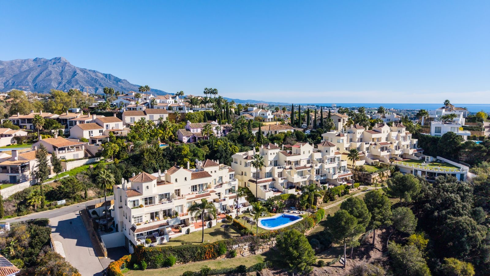 4 Bedroom Apartment in Benahavís