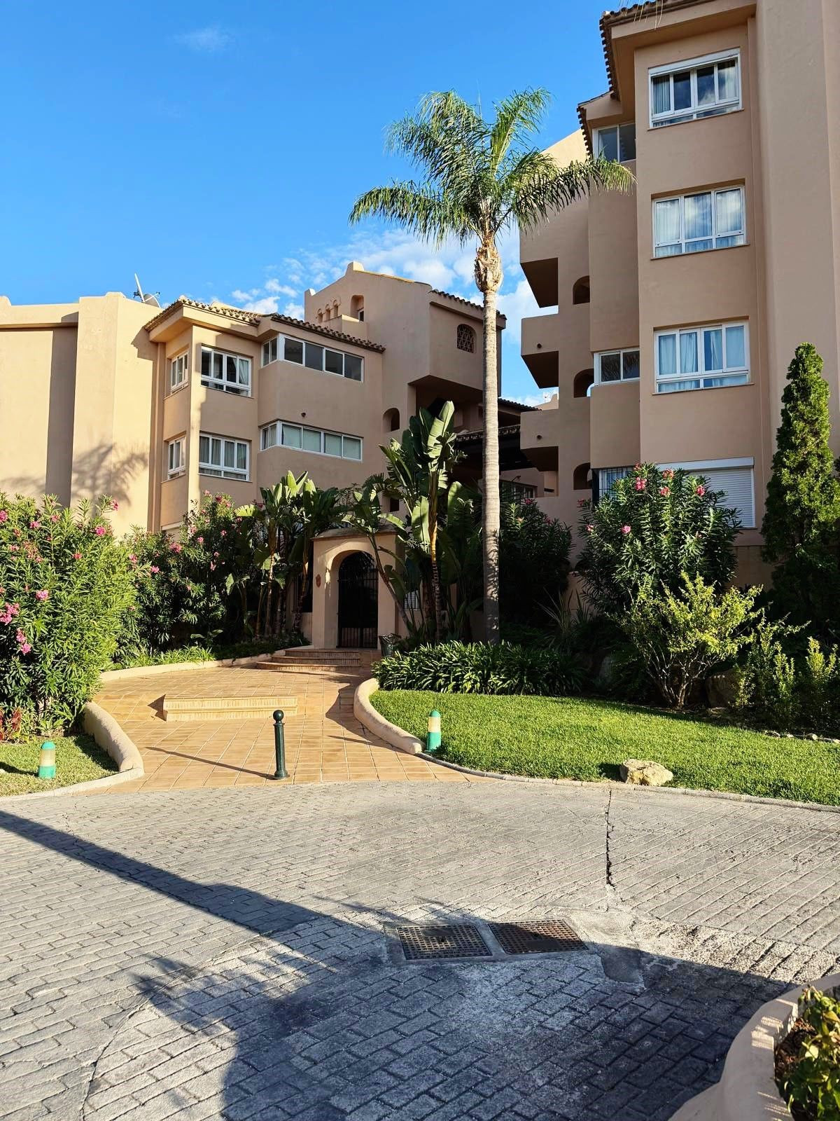 3 Bedroom Apartment in Marbella - Photo 13