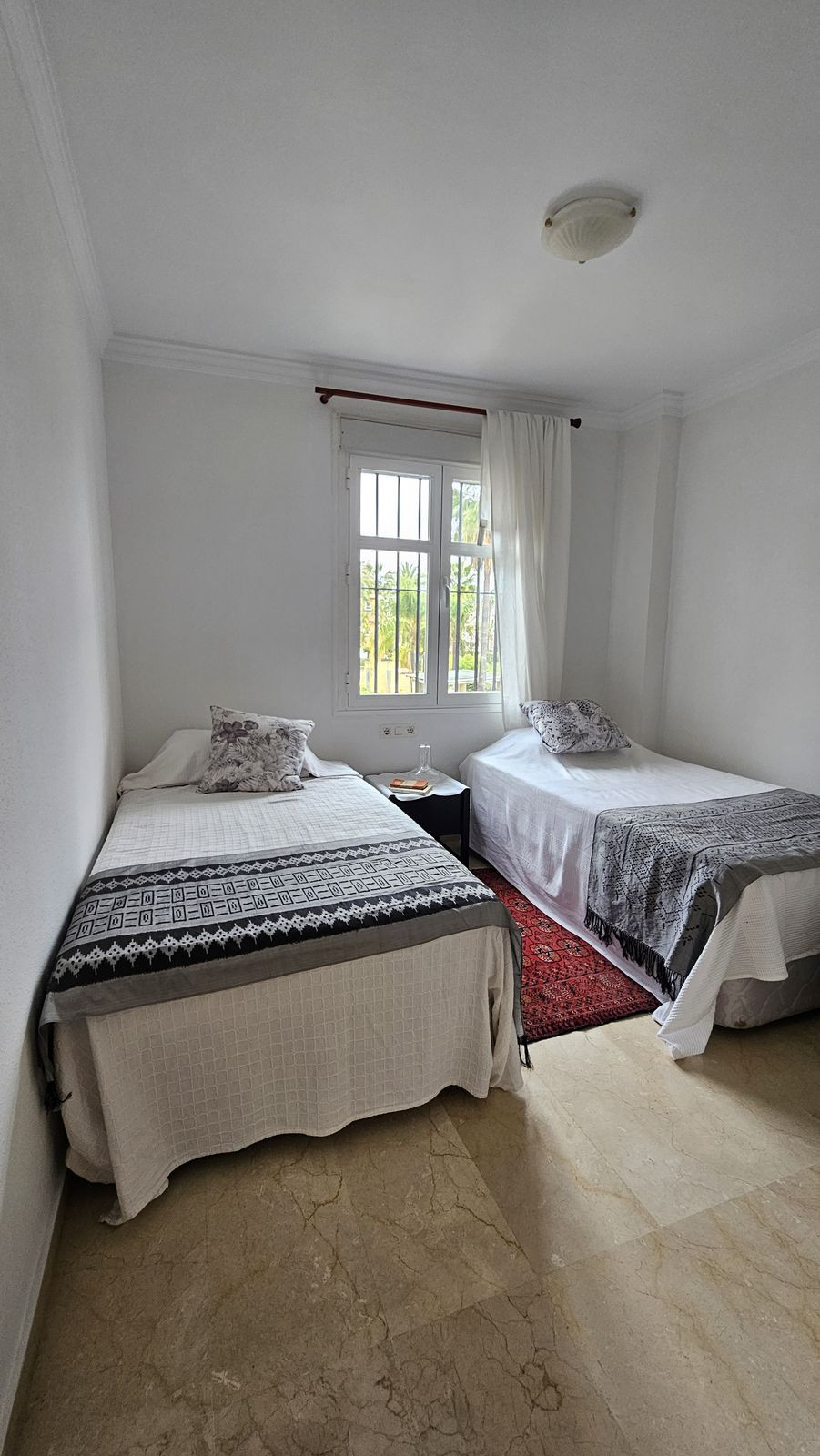 4 Bedroom Townhouse in San Pedro de Alcántara - Photo 19