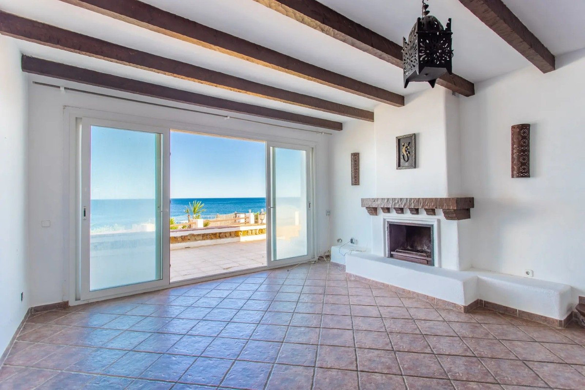 3 Bedroom Villa in Manilva - Photo 6
