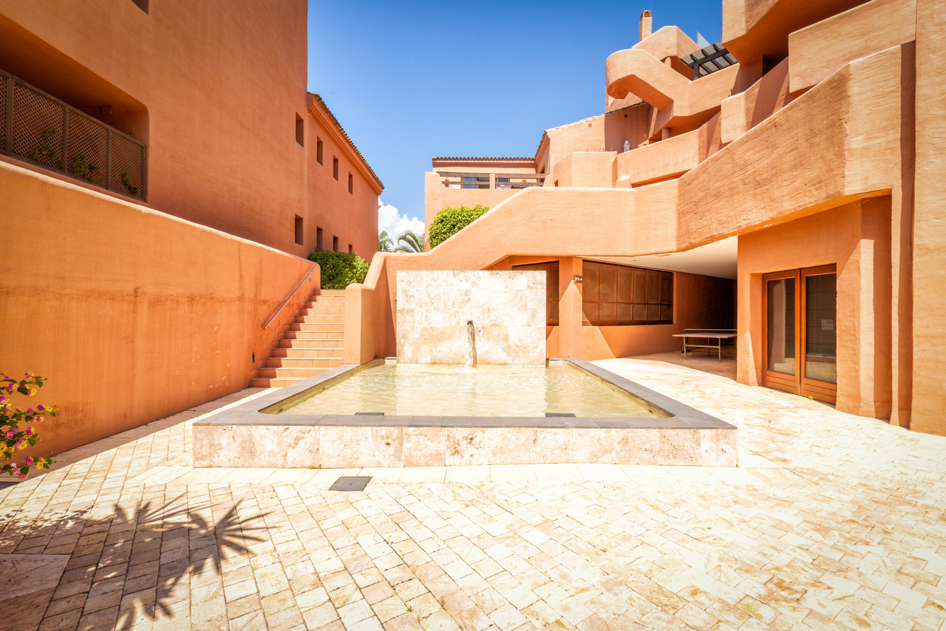 3 Bedroom Apartment in Estepona - Photo 15