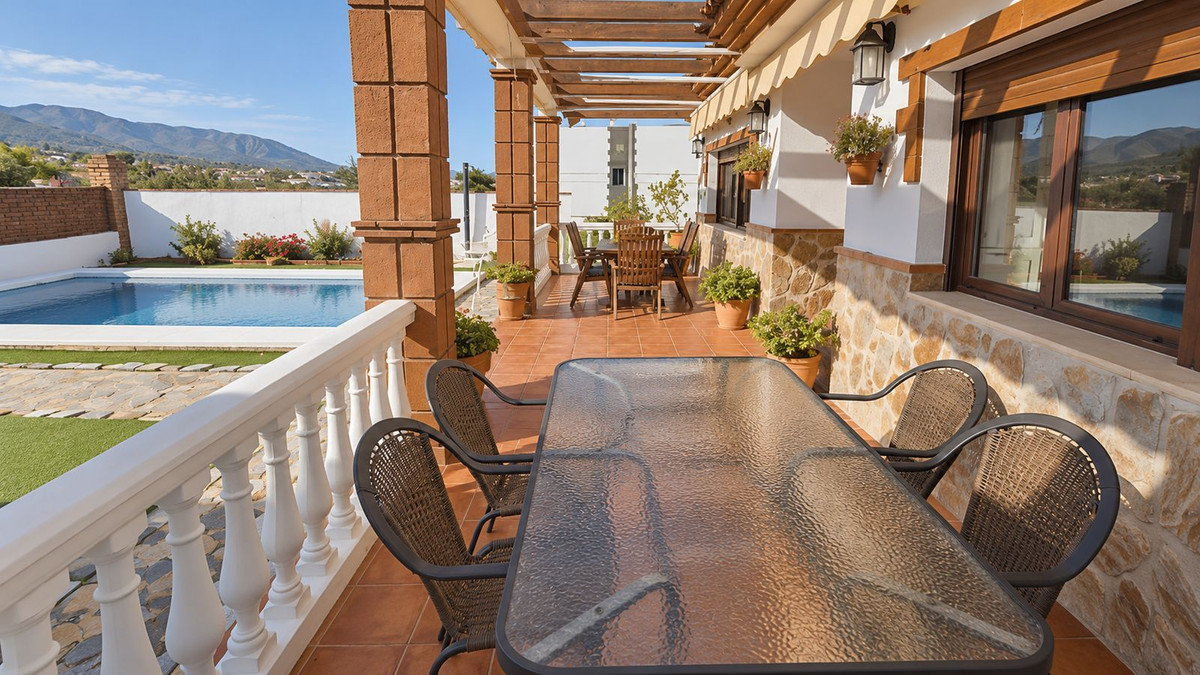 6 Bedroom Villa in Alhaurín de la Torre
