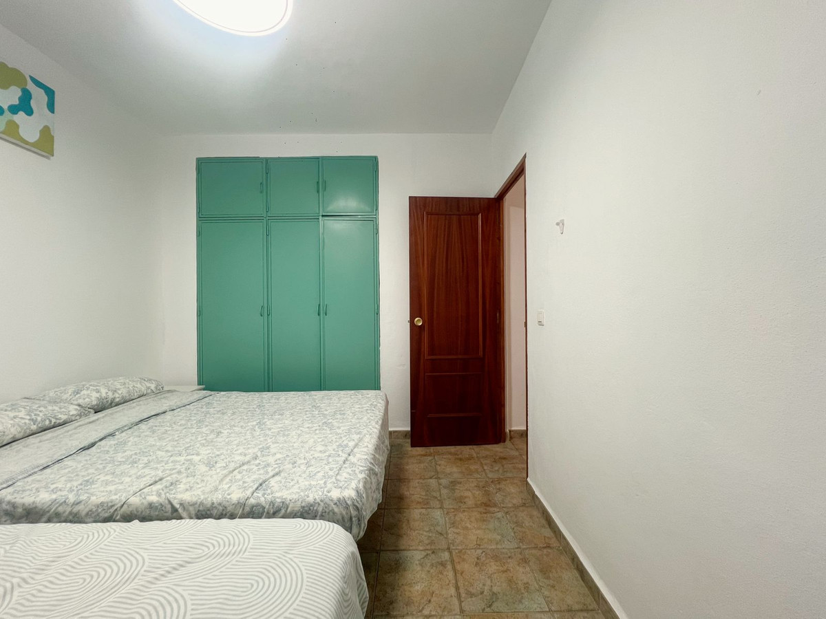 4 Bedroom Townhouse in Coín - Photo 22