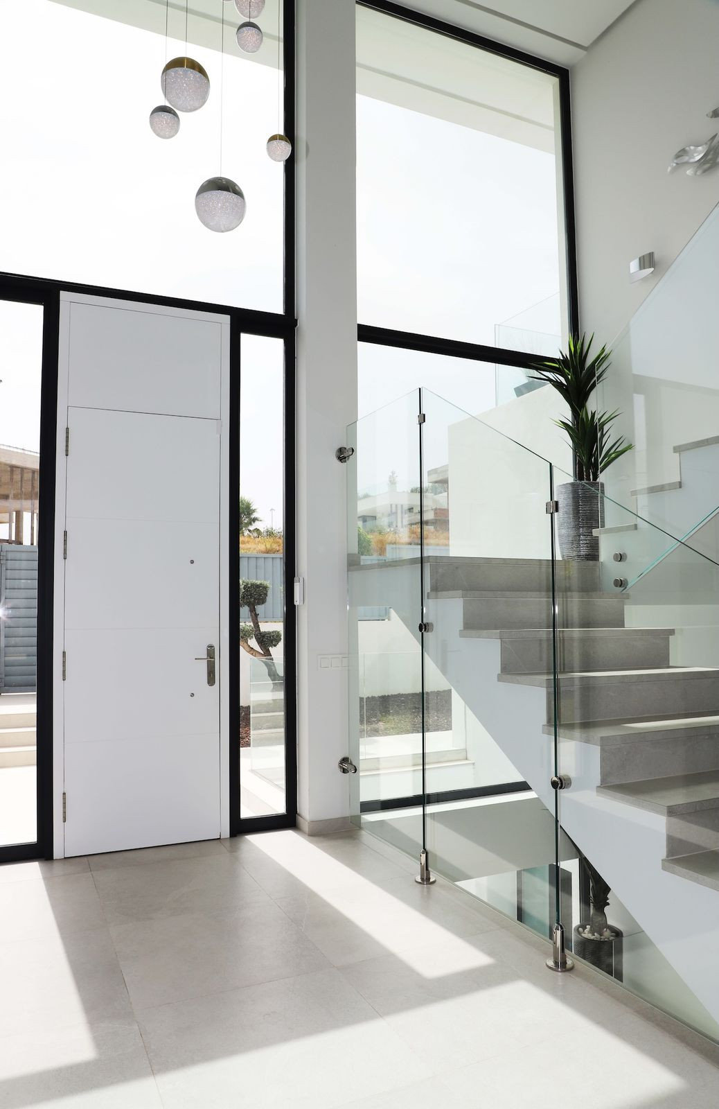 5 Bedroom Villa in Estepona - Photo 5