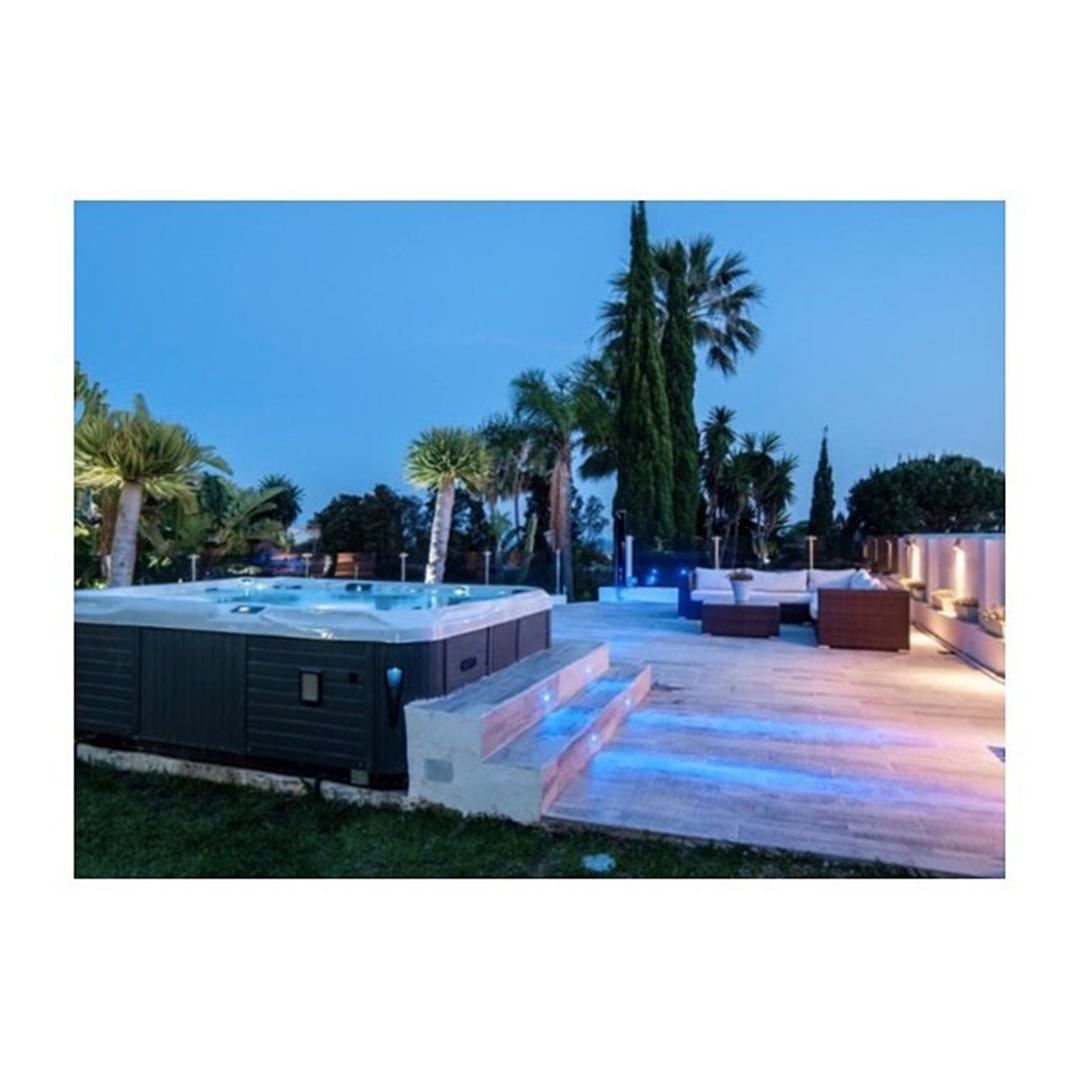 8 Bedroom Villa in Marbella - Photo 12