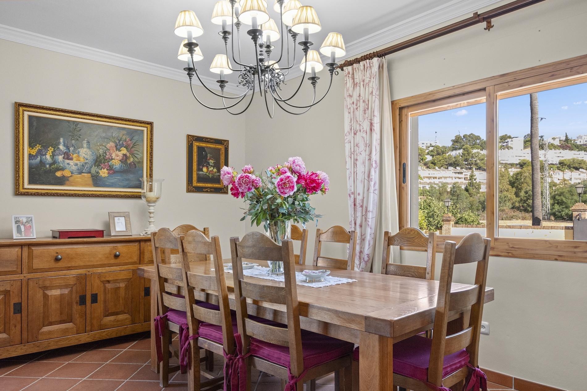 5 Bedroom Villa in Benahavís - Foto 7