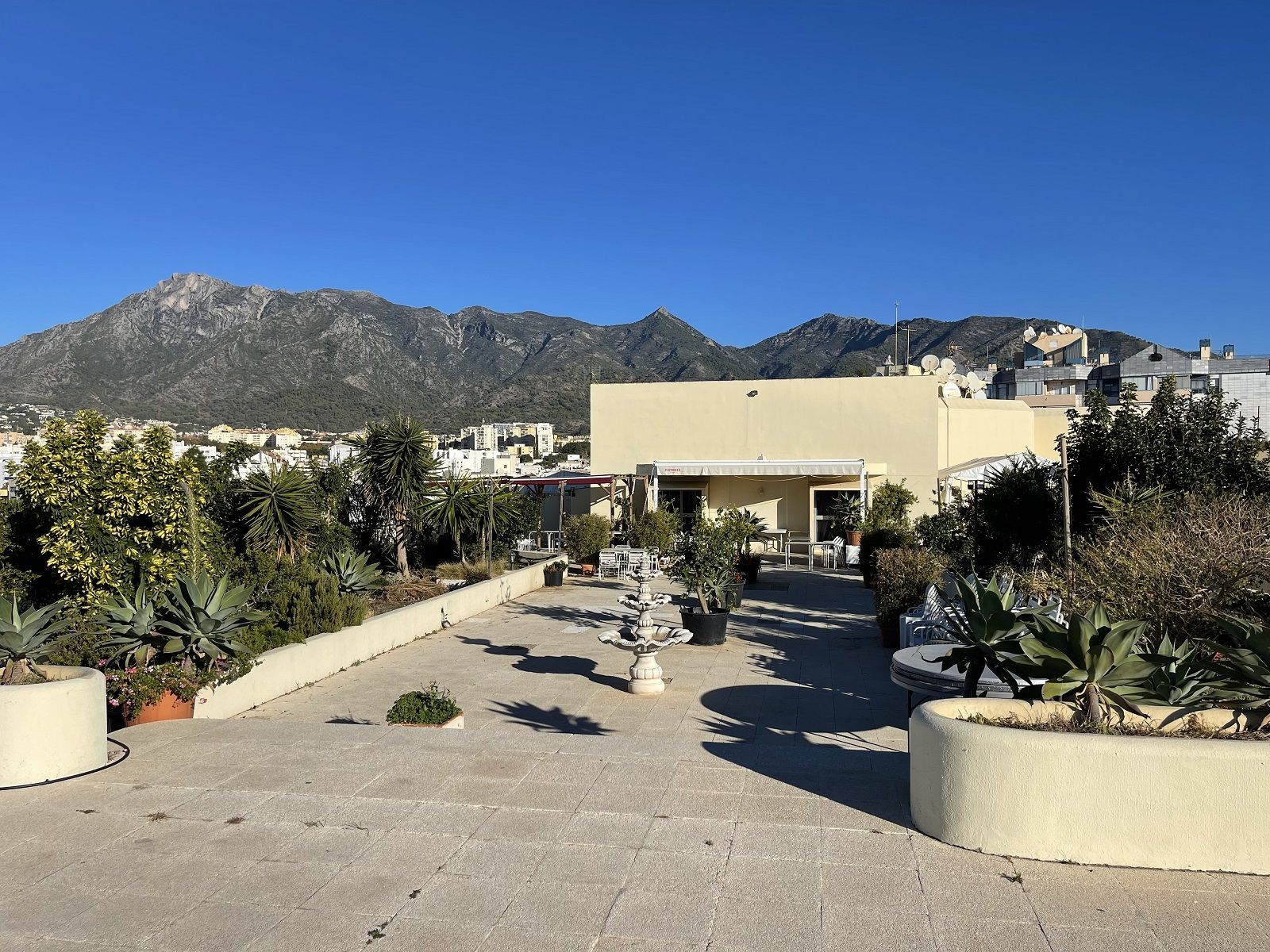 3 Bedroom Apartment in Marbella - Photo 11