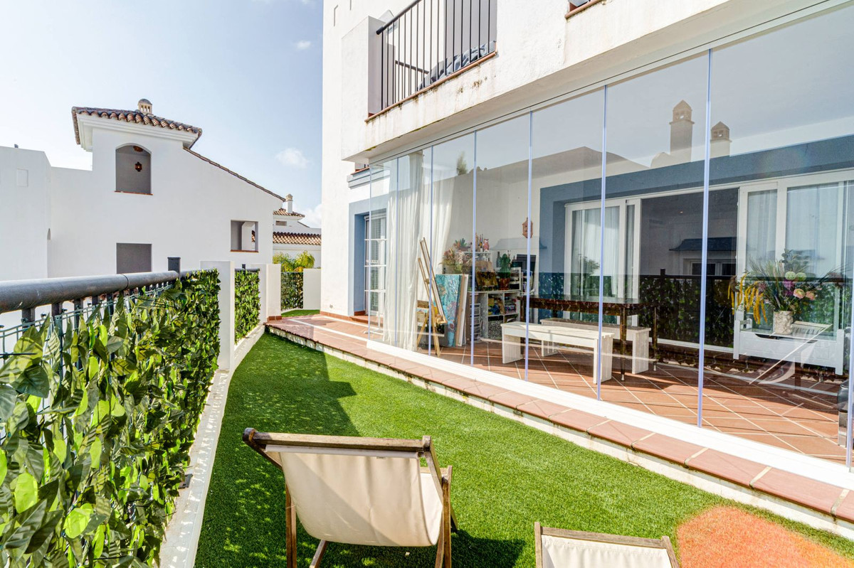 3 Bedroom Apartment in Benahavís - Foto 15