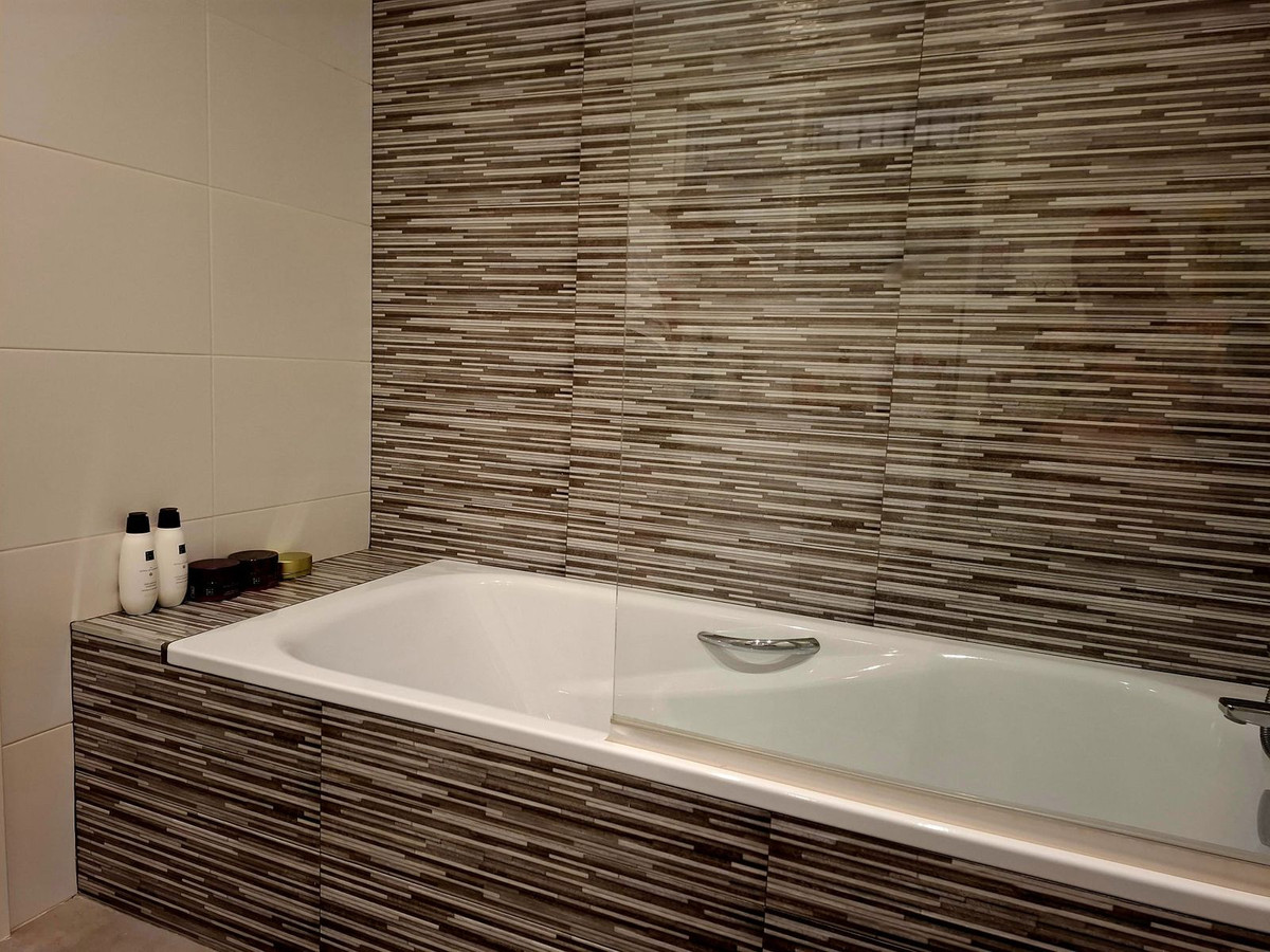 1 Bedroom Apartment in Fuengirola - Foto 17