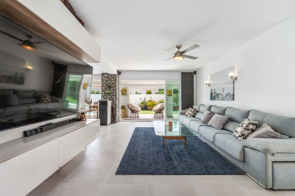 3 Bedroom Villa in Estepona - Фото 5