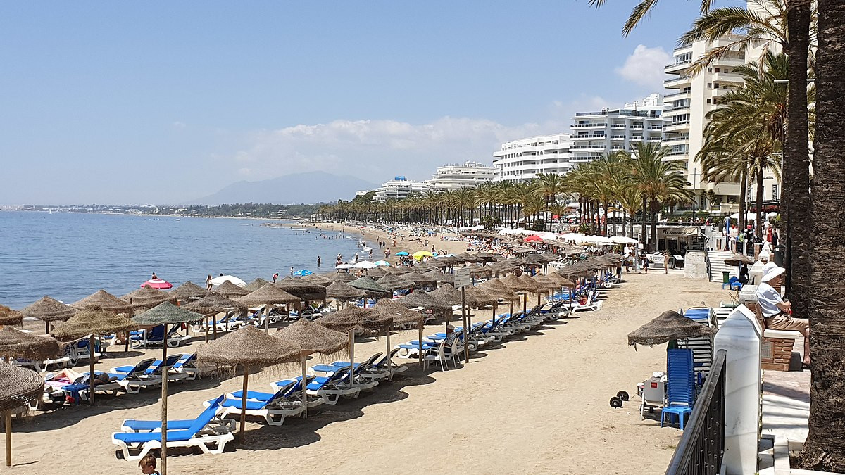 3 Bedroom Apartment in Marbella - Photo 24