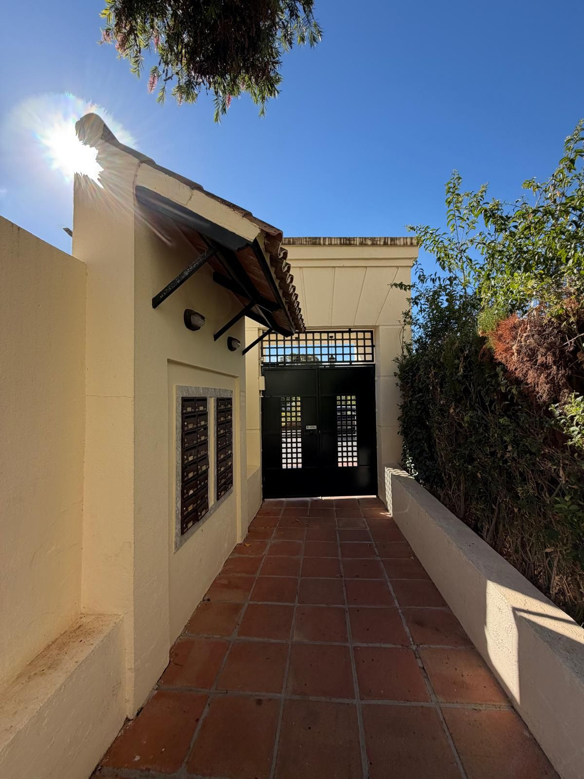 2 Bedroom Apartment in Marbella - Photo 14