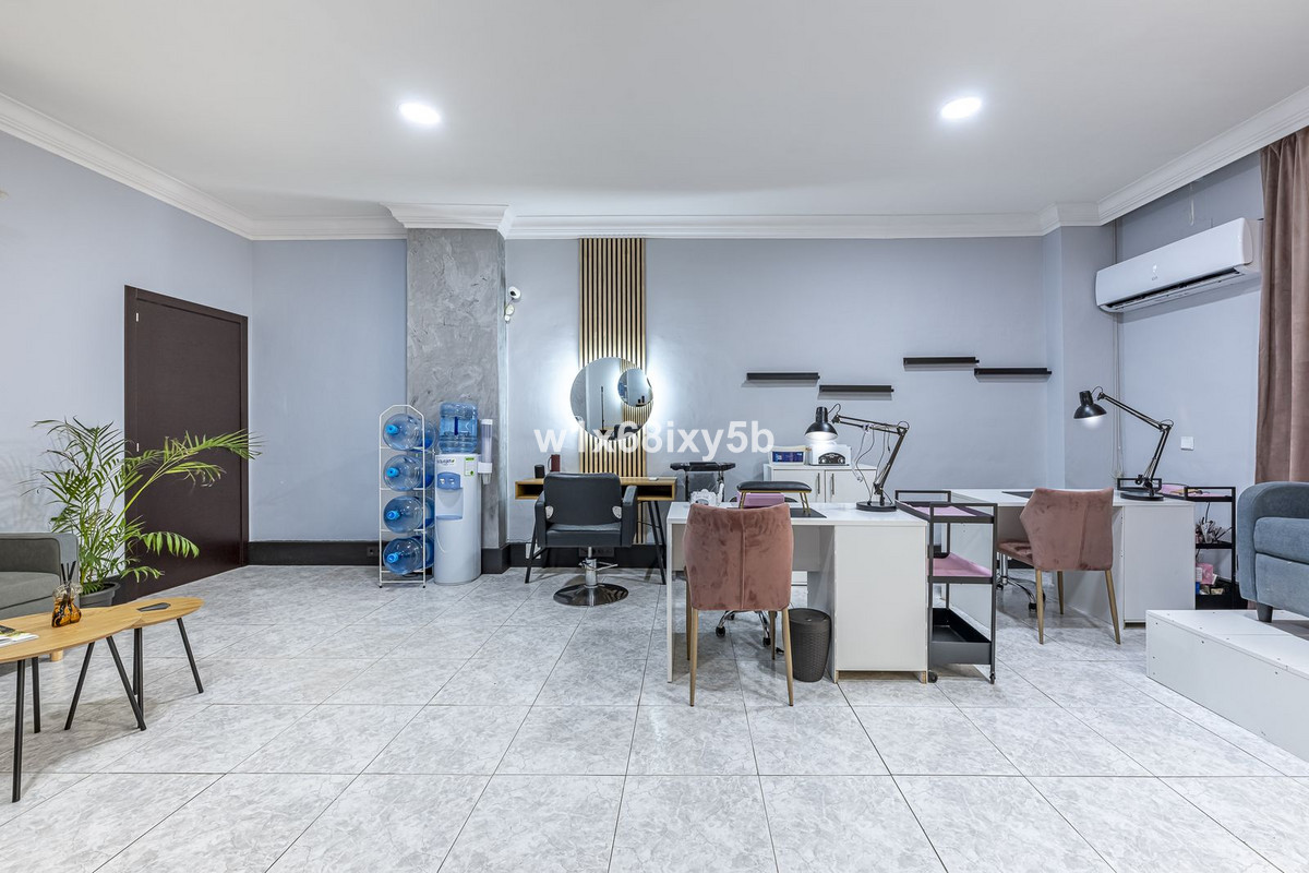 Local commercial à Malaga, Espagne – Photo 7