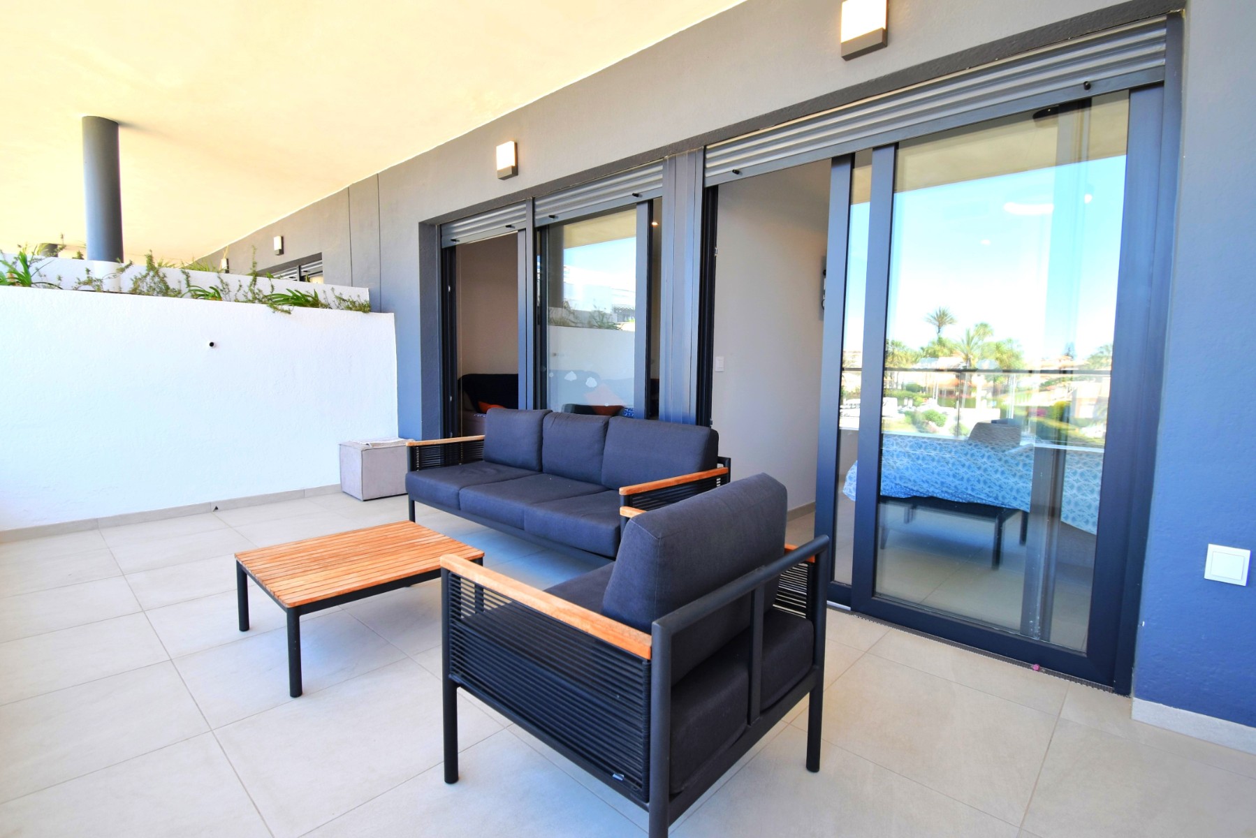 Apartamento com 2 quartos com piscina em Alicante, Espanha – Foto 4