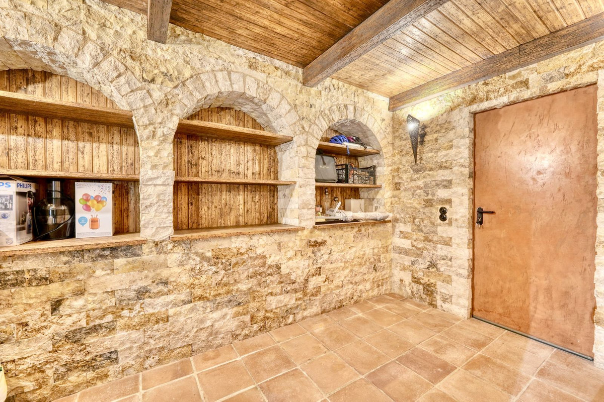 4 Bedroom Villa in Marbella - Foto 20