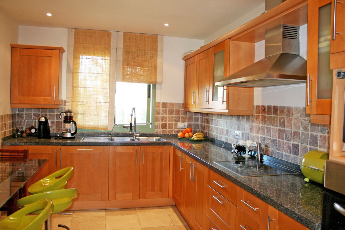 3 Bedroom Penthouse in Benahavís - Foto 14