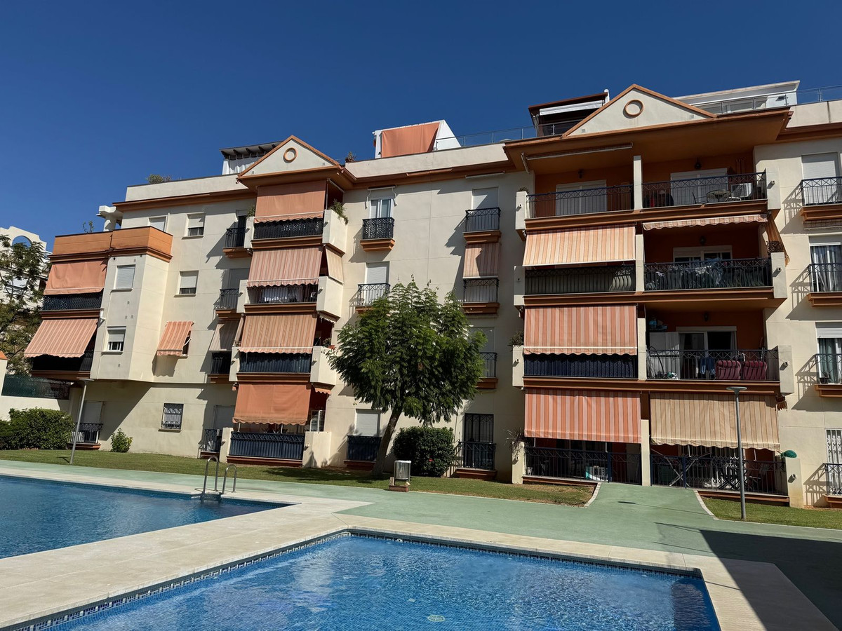 4 Bedroom Penthouse in Estepona - Foto 17