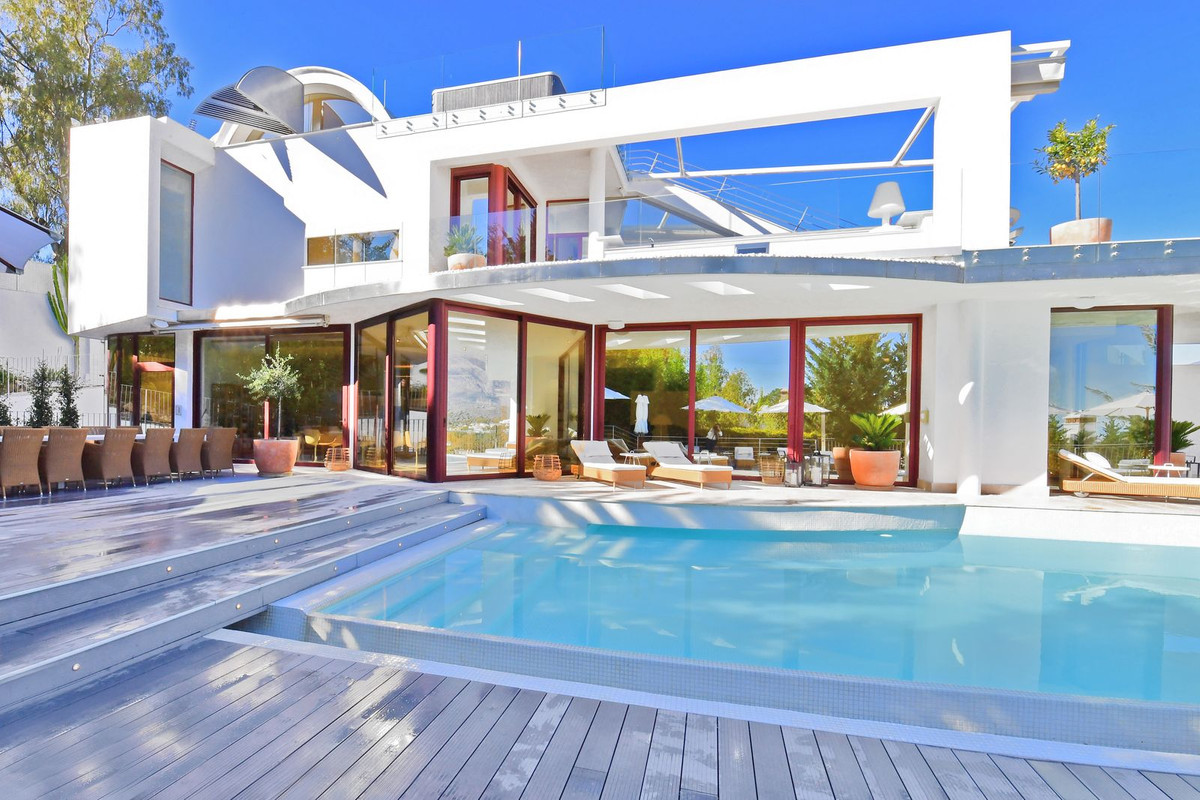 7 Bedroom Villa in Marbella - Photo 55