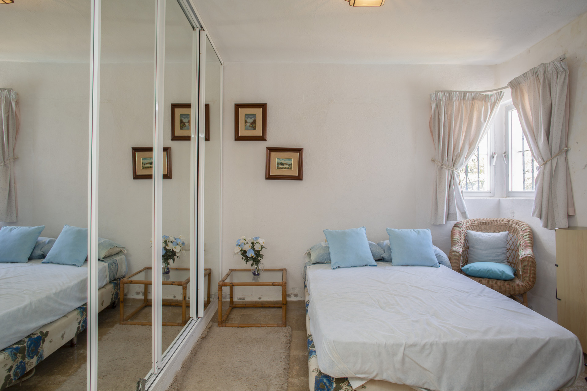 4 Bedroom Villa in San Pedro de Alcántara - Photo 11