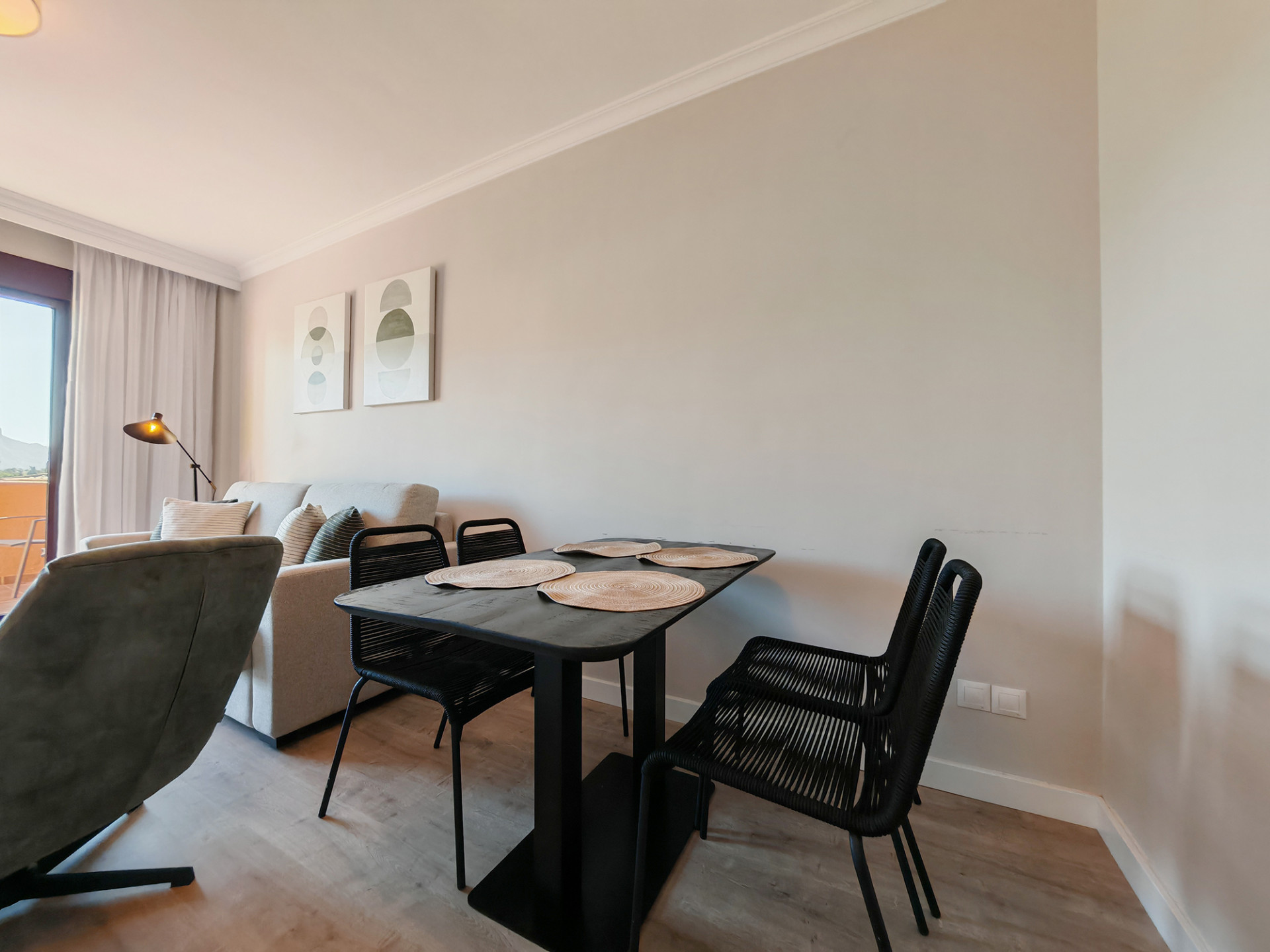 2 Bedroom Apartment in Benahavís - Foto 5