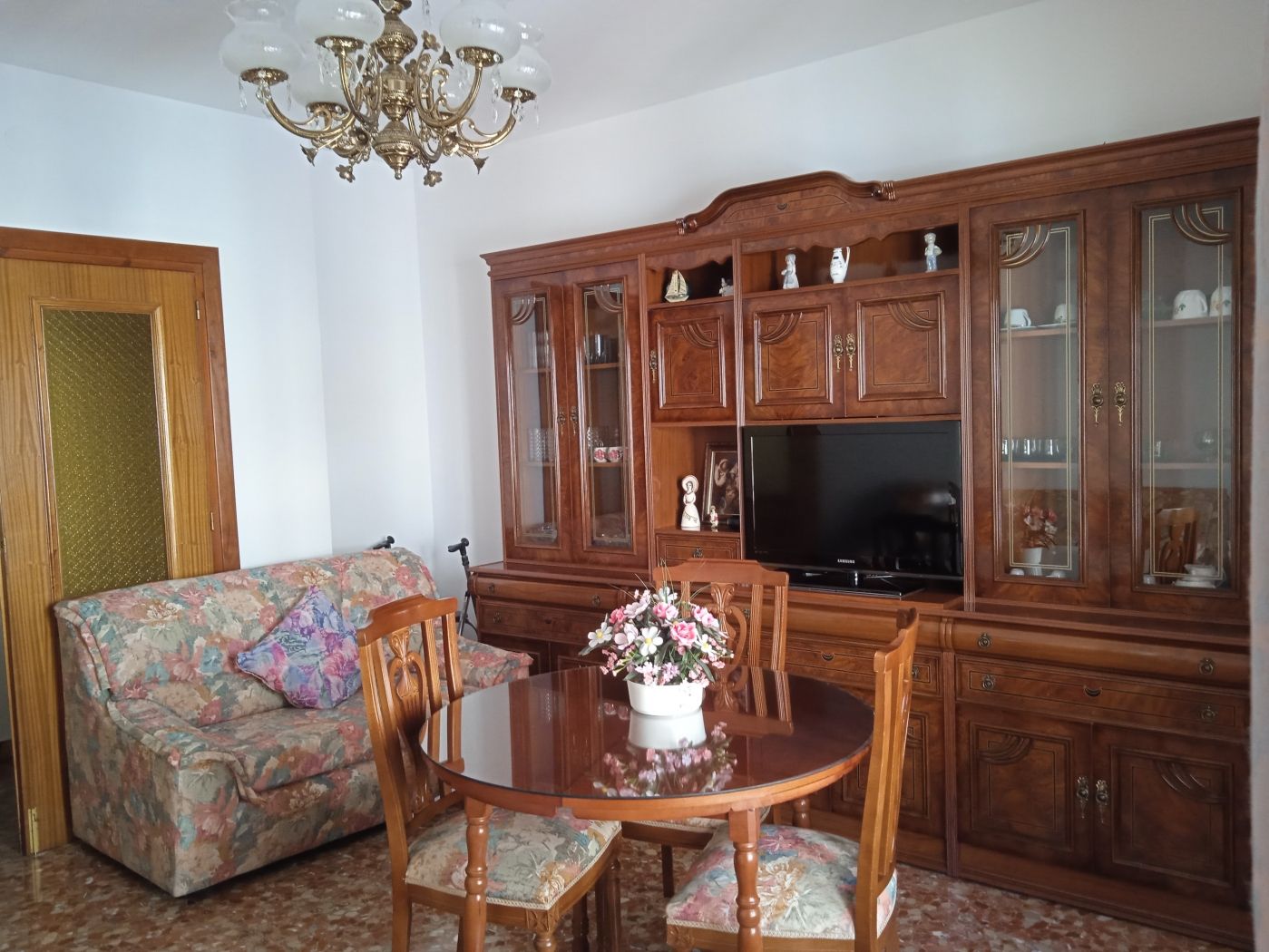 Chalet de 4 dormitorios en Granada – Foto 7