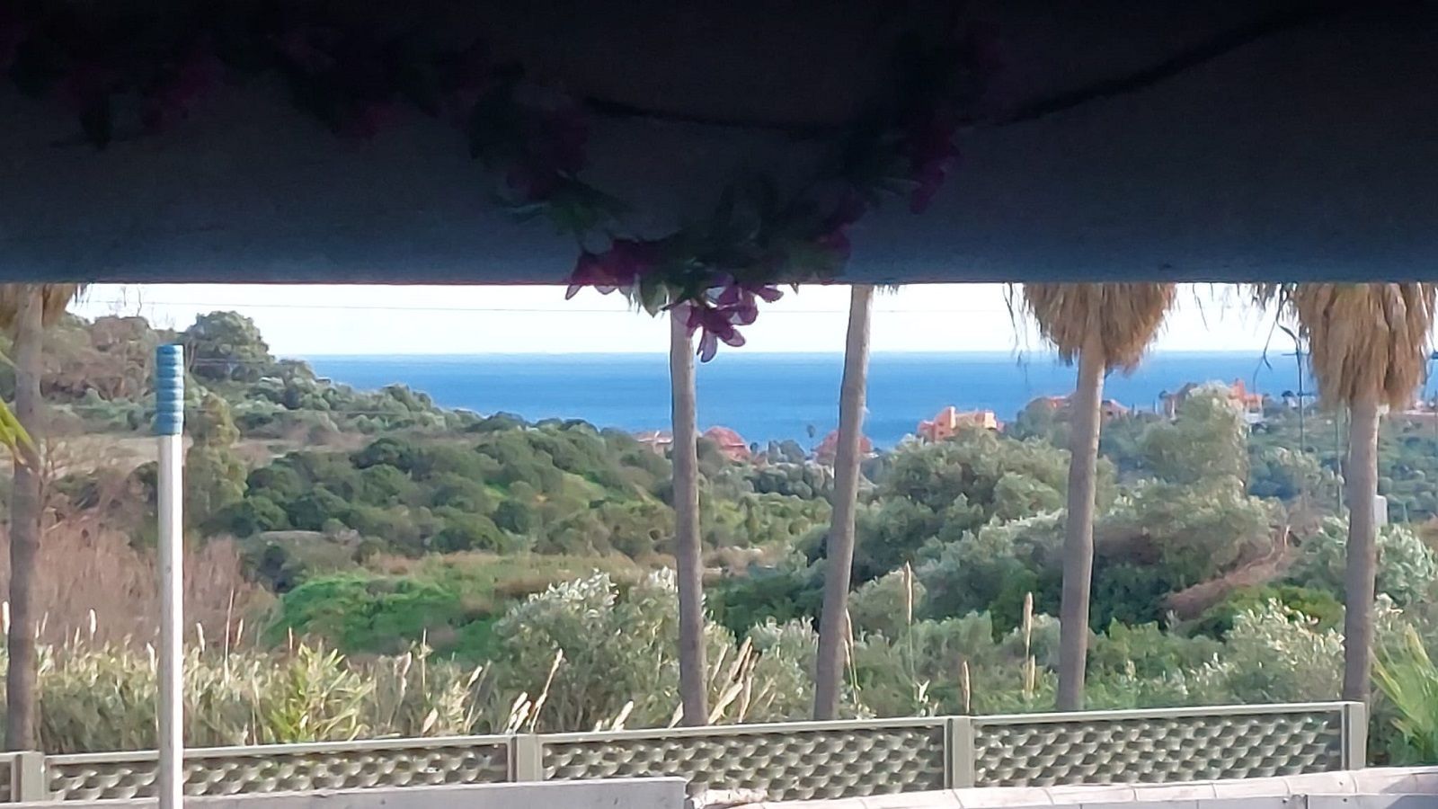 5 Bedroom Villa in Estepona - Photo 11