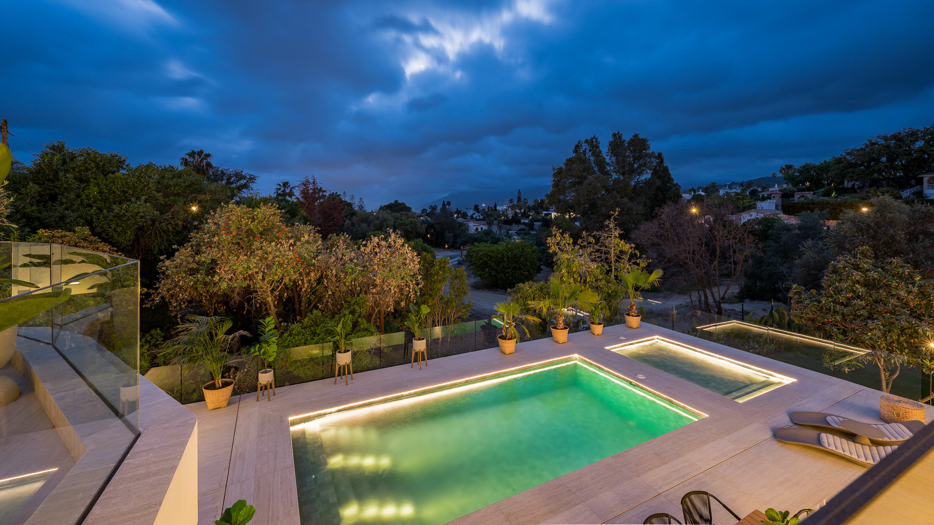 6 Bedroom Villa in Marbella - Photo 19