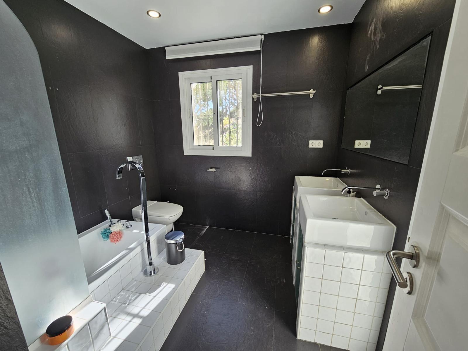 5 Bedroom Villa in Benalmádena - Foto 22