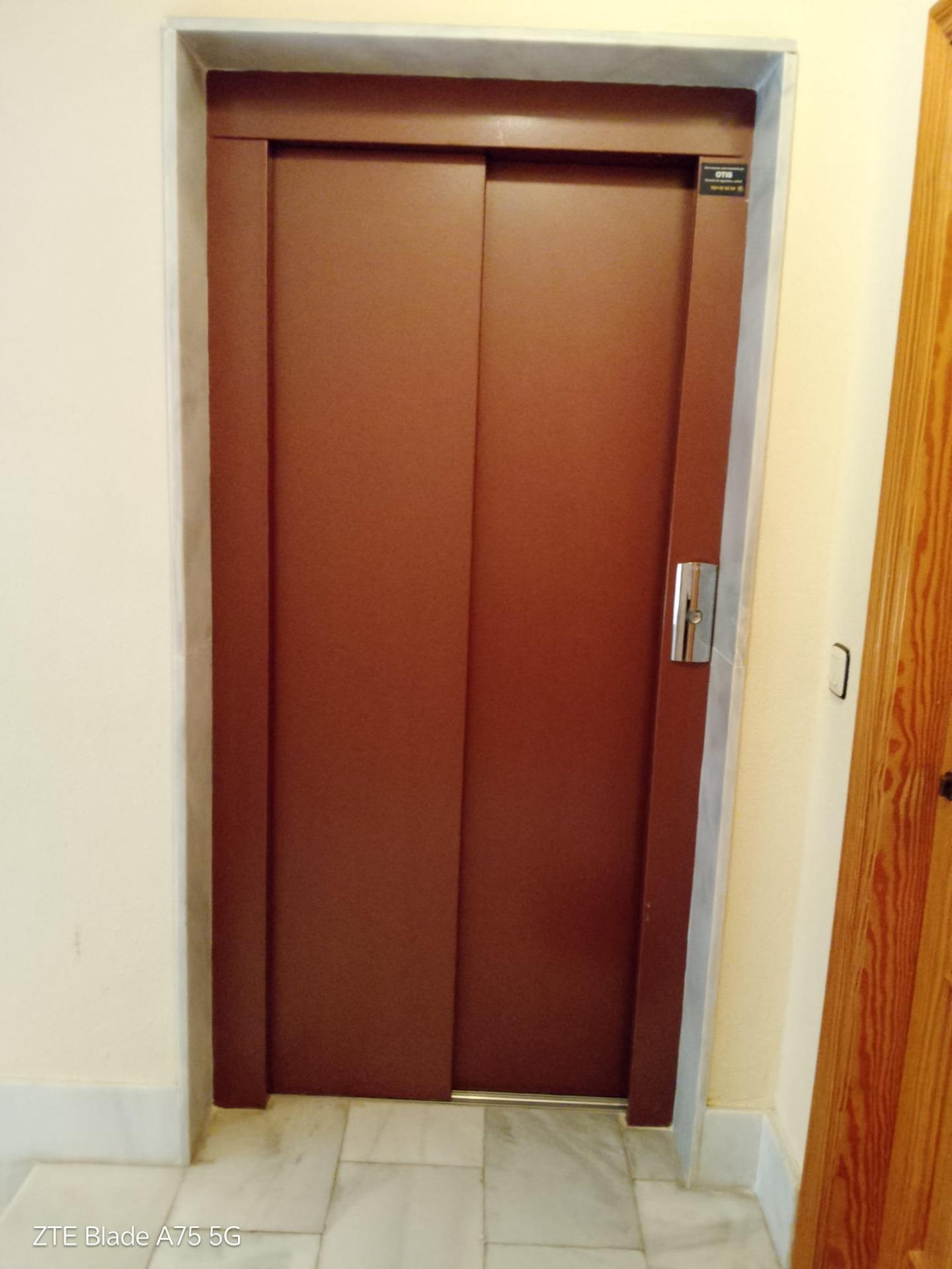 Piso de 2 dormitorios en Murcia – Foto 2