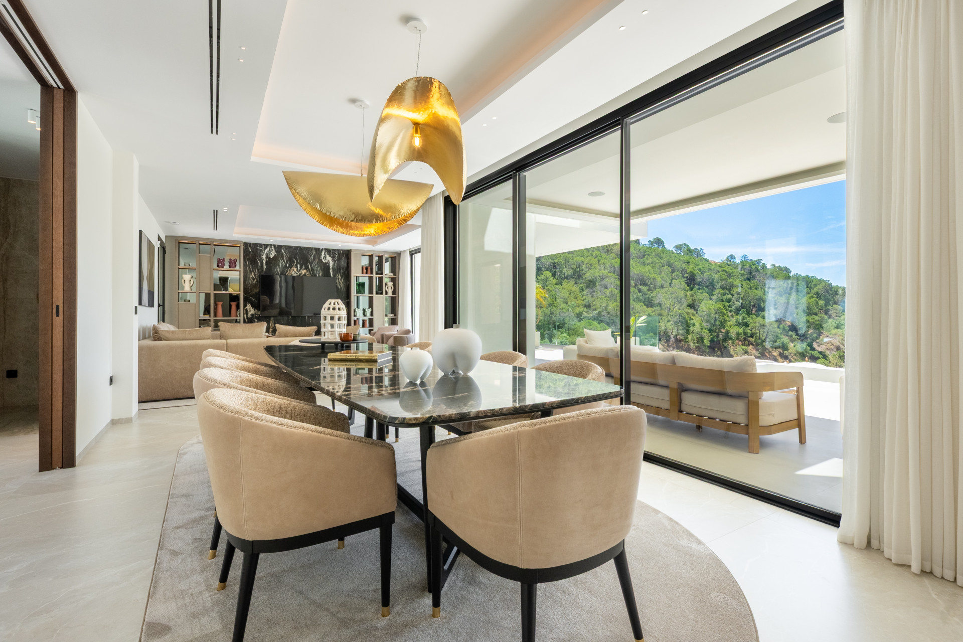 8 Bedroom Villa in Benahavís - Foto 6