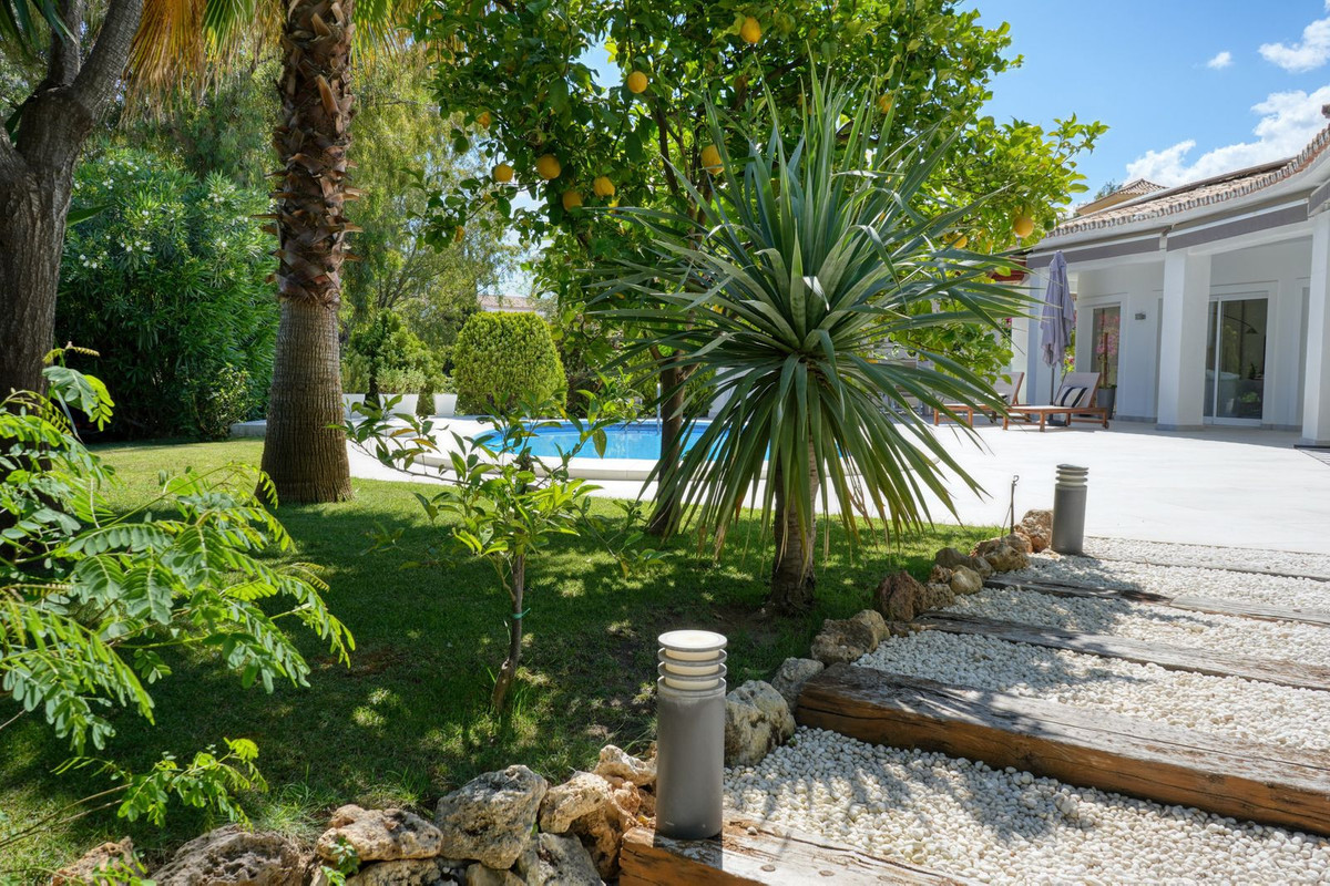 4 Bedroom Villa in Benahavís - Foto 39