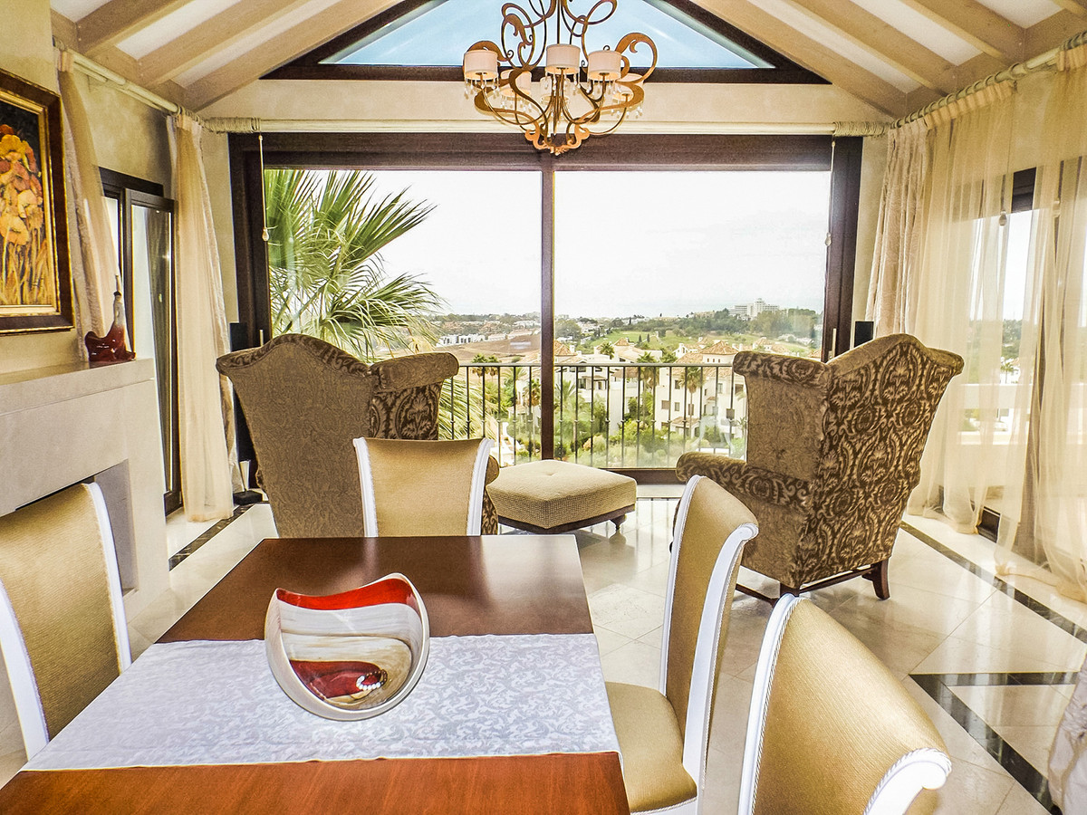 5 Bedroom Villa in Benahavís - Foto 7