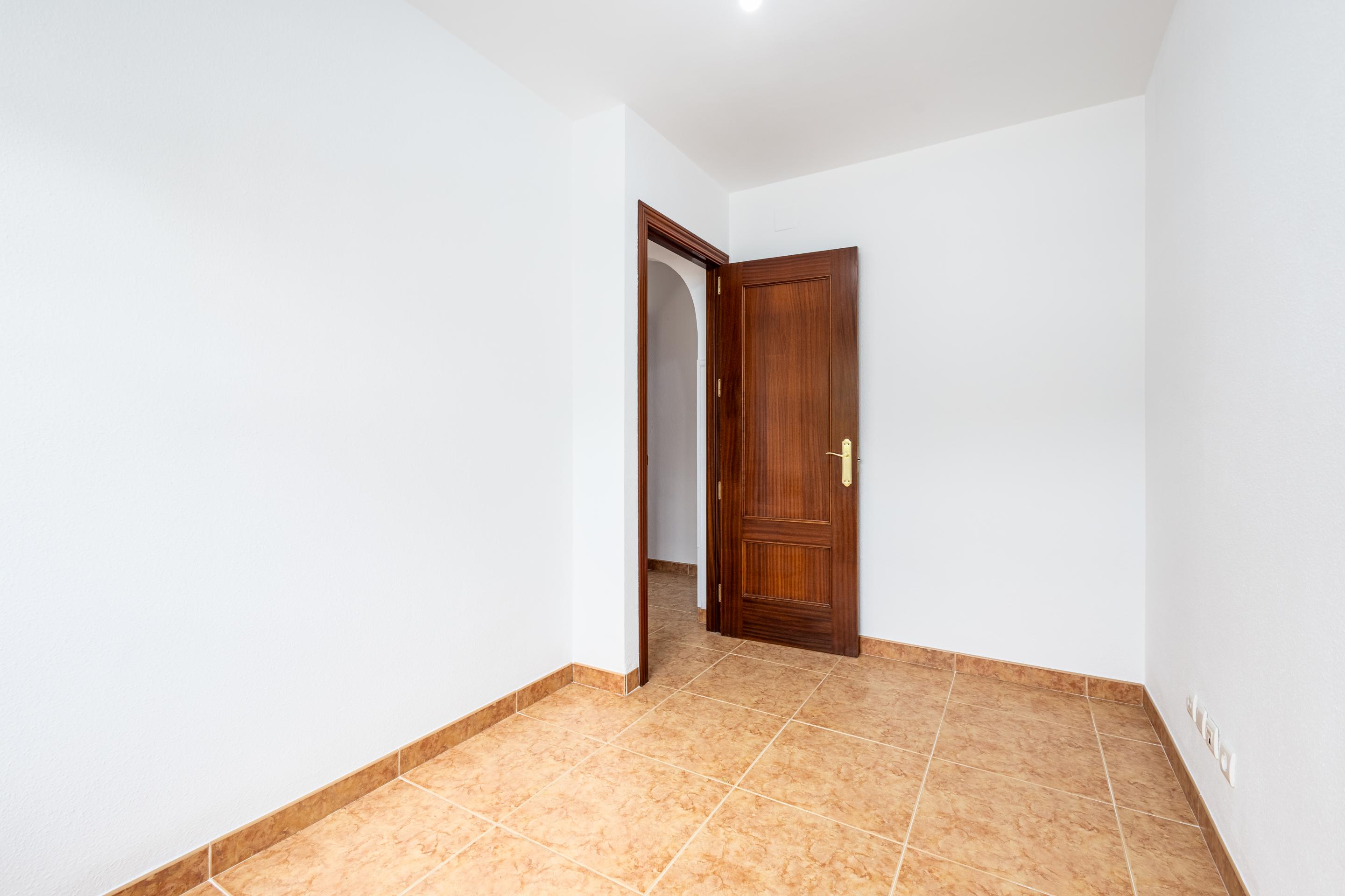 3 Bedroom Apartment in Alhaurín de la Torre - Photo 8