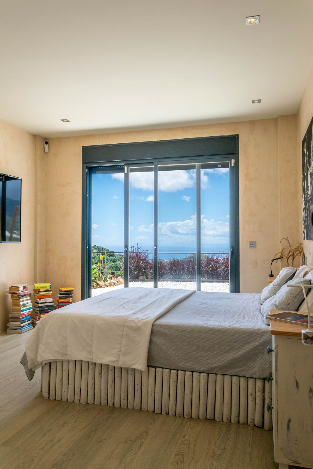 2 Bedroom Villa in Marbella - Photo 11