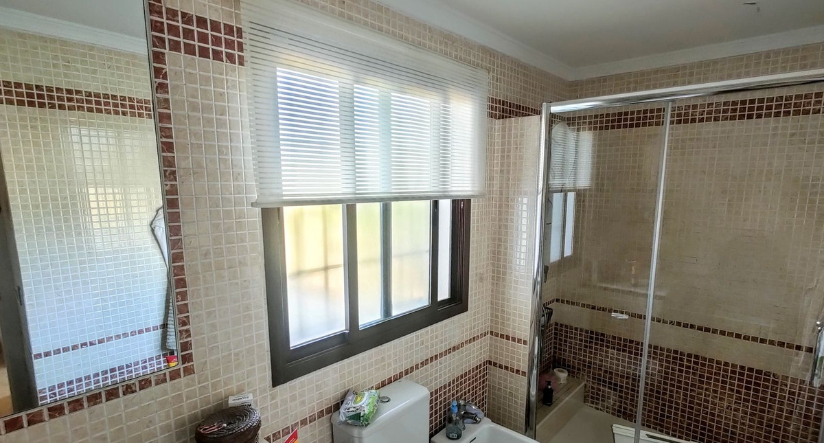 6 Bedroom Villa in San Pedro de Alcántara - Foto 8