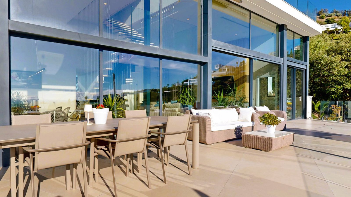 4 Bedroom Villa in Marbella - Foto 29