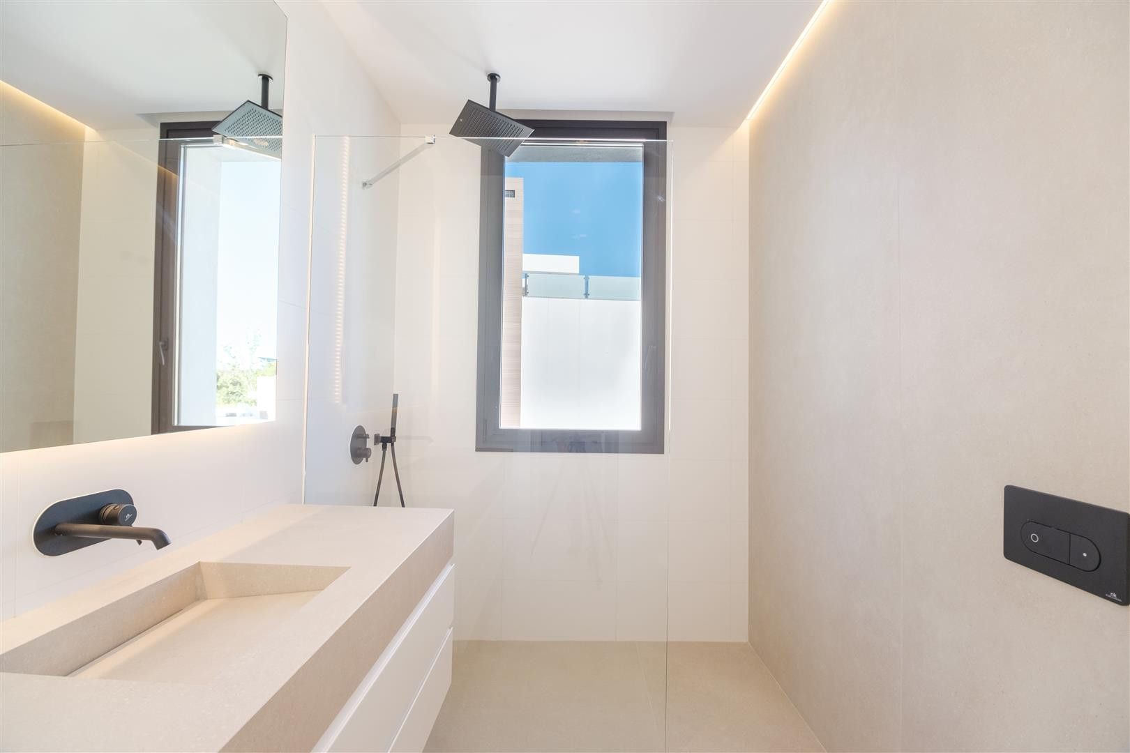 4 Bedroom Villa in Marbella - Foto 12