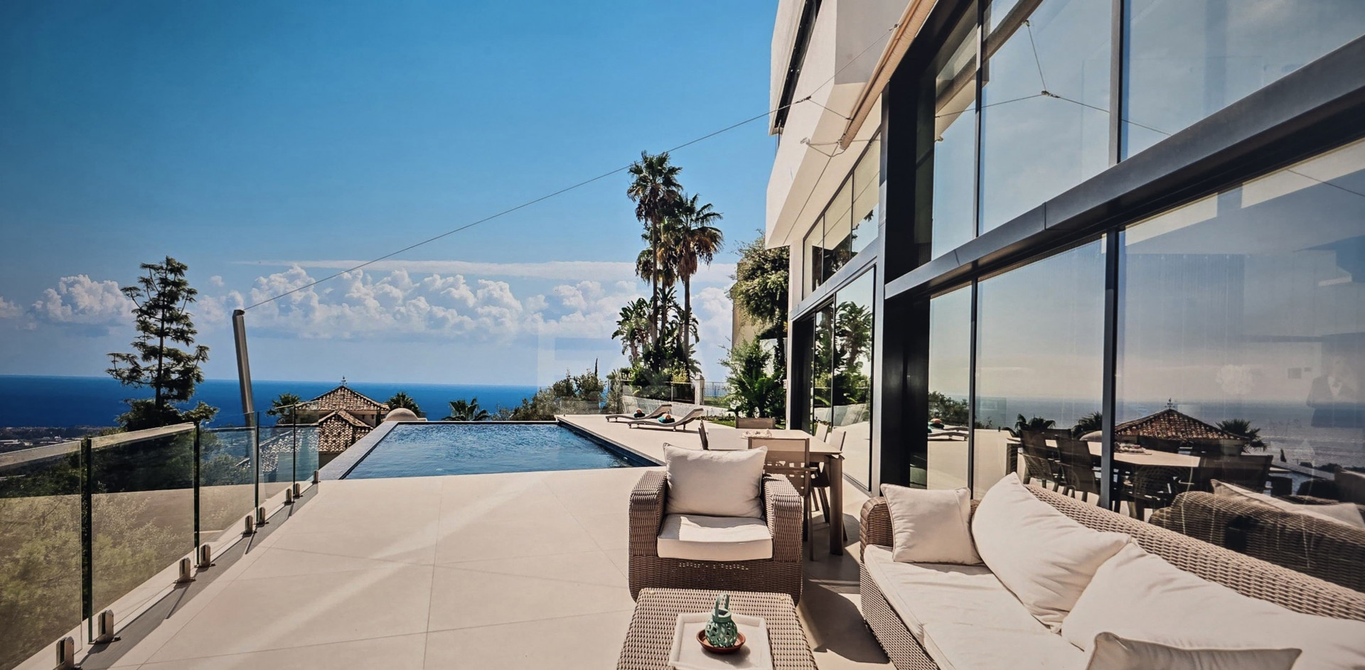 4 Bedroom Villa in Marbella - Photo 16