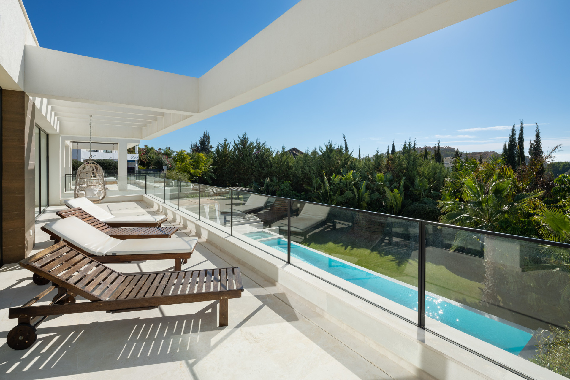 6 Bedroom Villa in Marbella - Photo 19