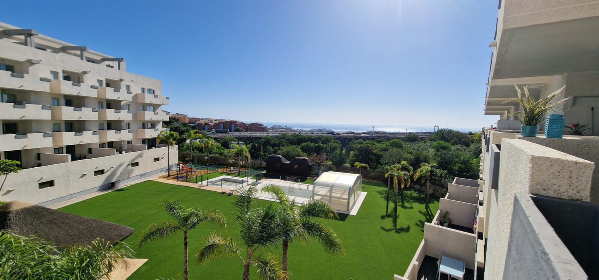 2 Bedroom Penthouse in Mijas - Photo 12