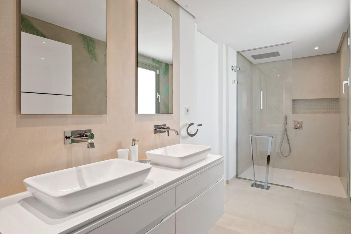 7 Bedroom Apartment in Marbella - Foto 20
