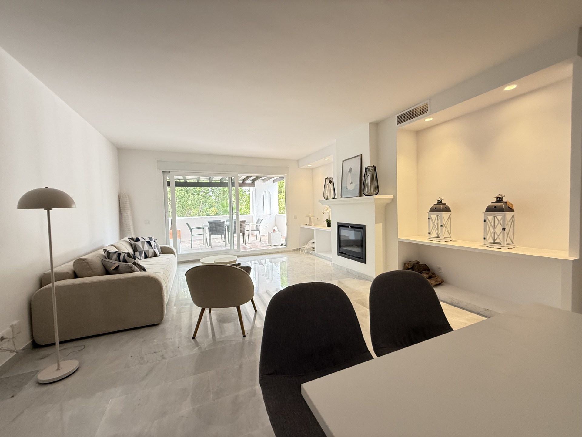 3 Bedroom Penthouse in San Pedro de Alcántara - Photo 32