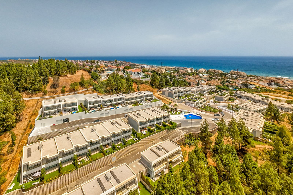 3 Bedroom Townhouse in Mijas - Photo 43