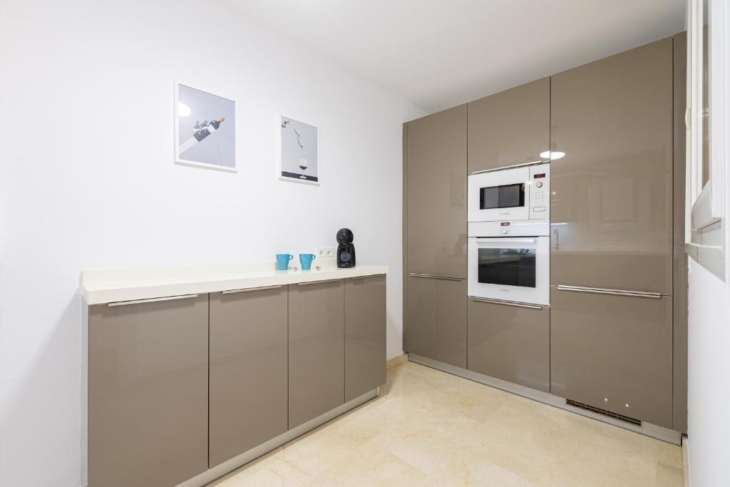 4 Bedroom Apartment in Fuengirola - Foto 4